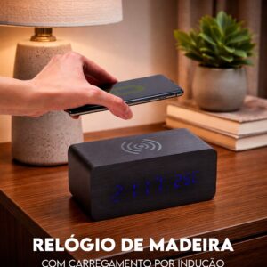 Relógio de Madeira com Carregamento por Indução - 0435805